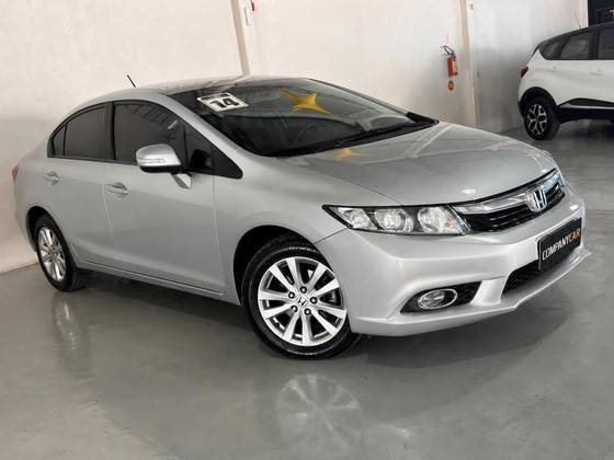 HONDA CIVIC 2.0 LXR 16V FLEX 4P AUTOMÁTICO HONDA CIVIC 2.0 LXR 16V FLEX 4P AUTOMÁTICO